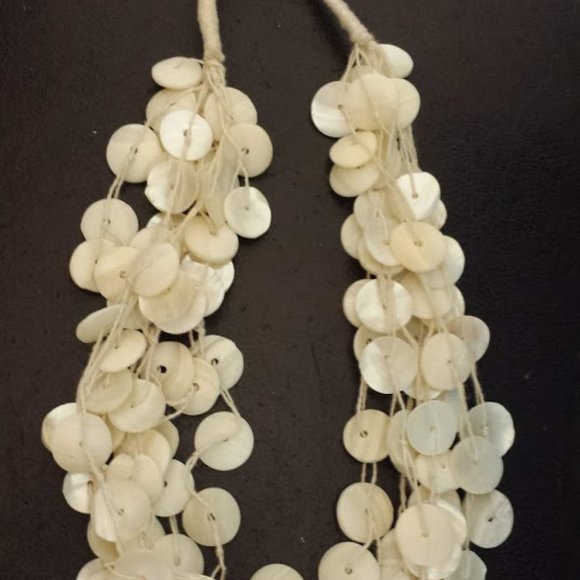 Vintage Mother of Pearl Multi strand Necklace Natural MOP - Picture 3 of 5